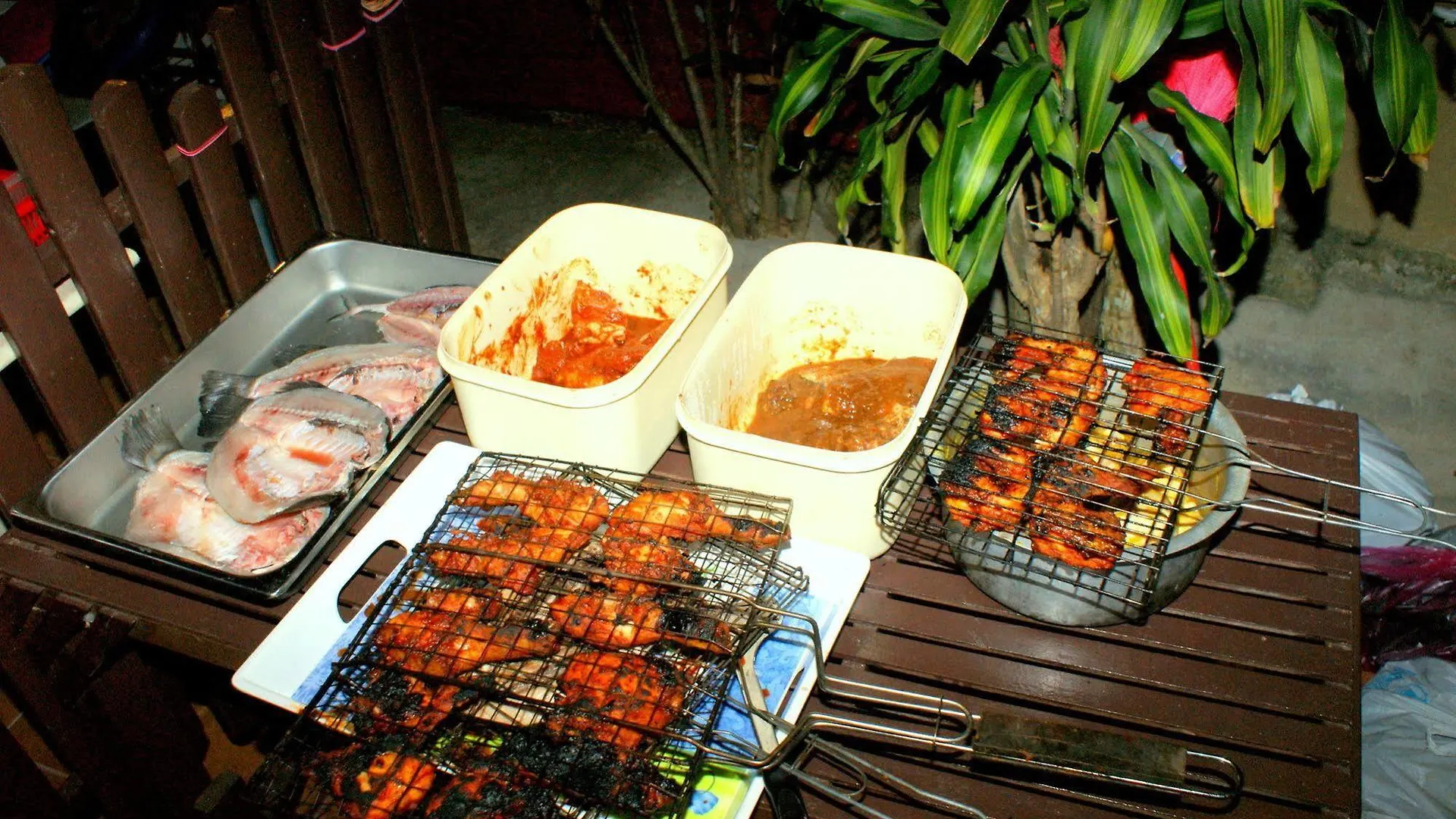 Pemandangan Indah Guest House - Look Out Point Villa- Пантай-Сенанг 2*,