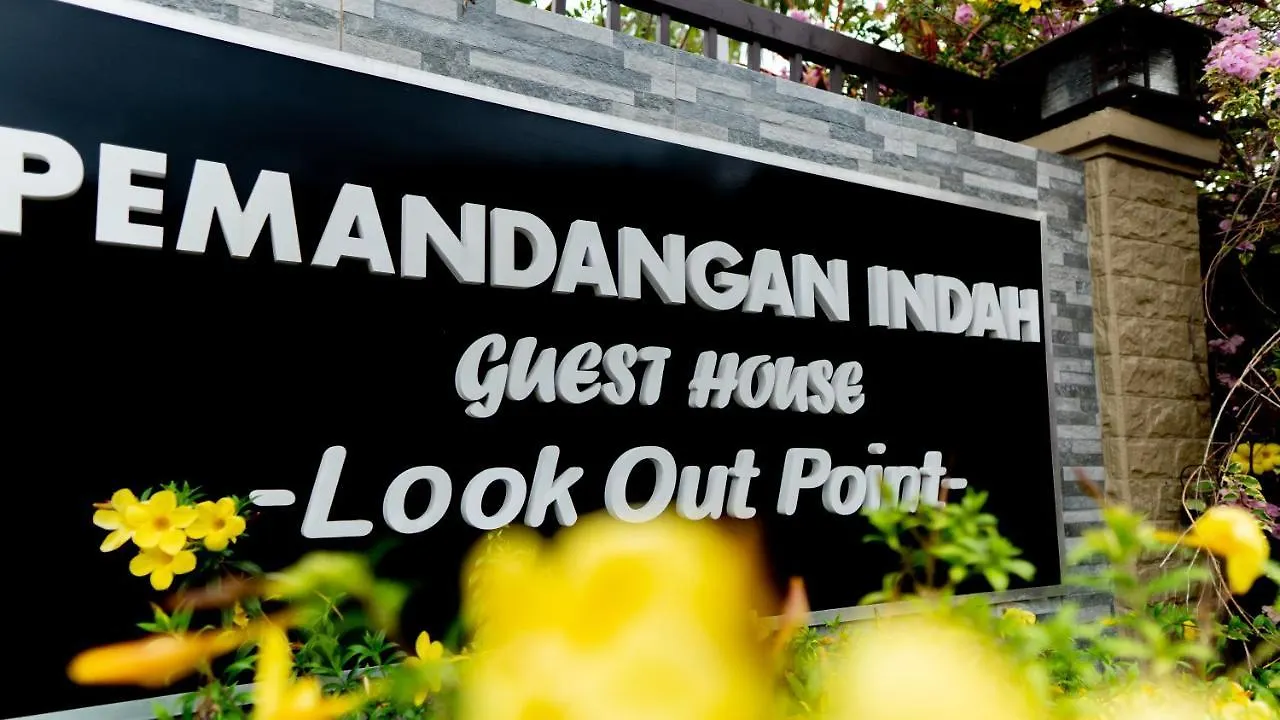 Pemandangan Indah Guest House - Look Out Point Villa- Пантай-Сенанг Малайзия